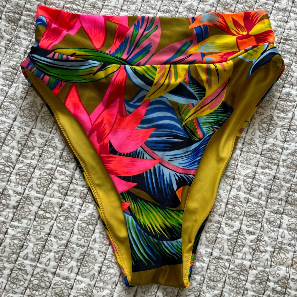 AERIE HIGH-RISE/CHEEKY BIKINI BOTTOMS